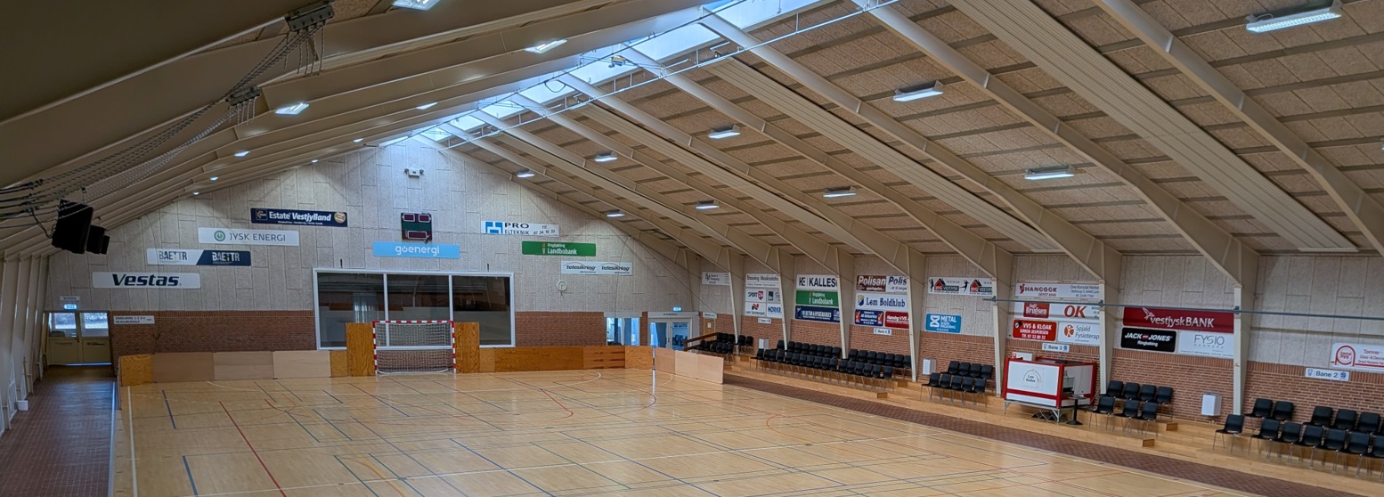Store hal - boldspilshallen i Lem Hallen